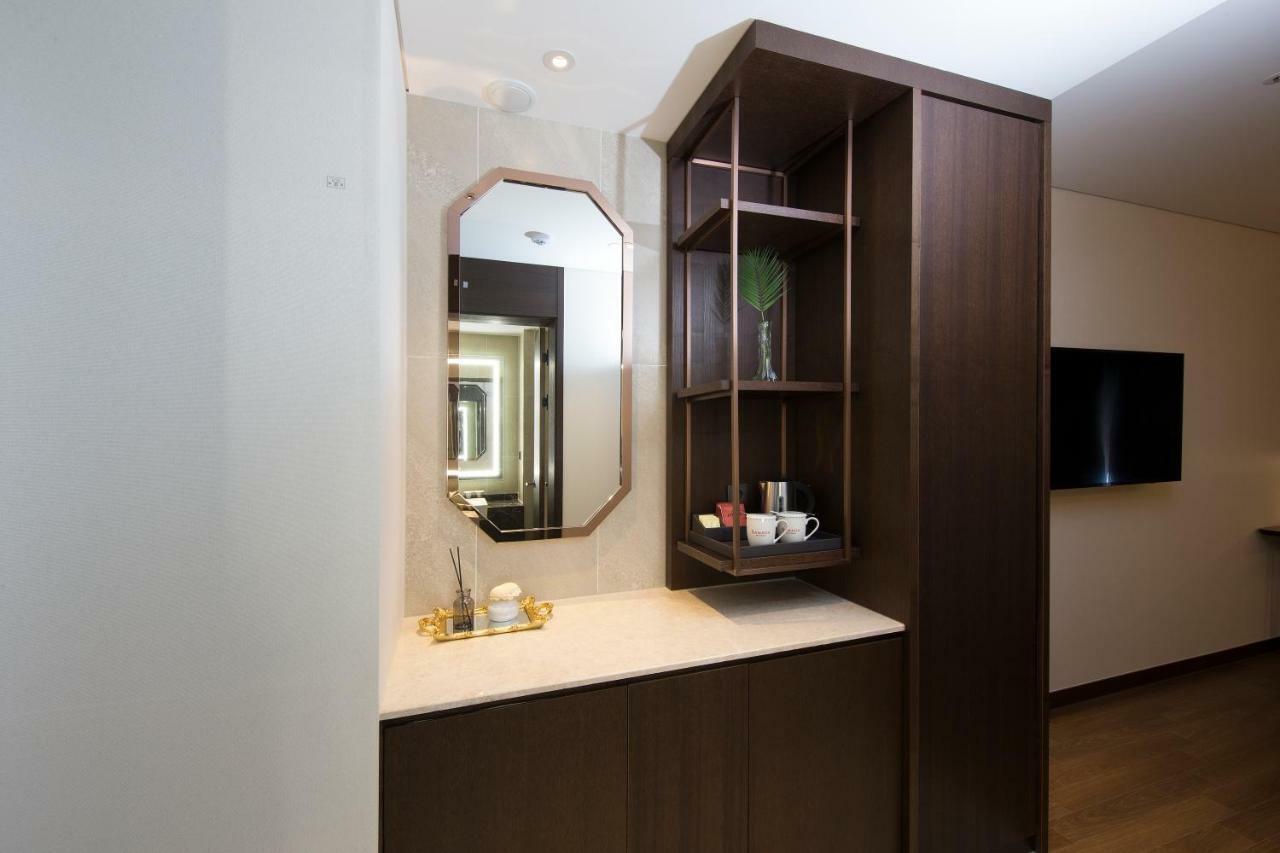 Ramada By Wyndham Daejeon Hotell Exteriör bild